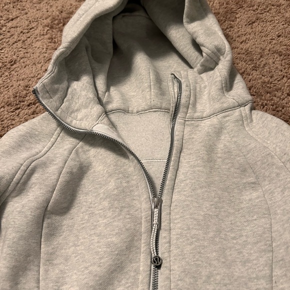 Lululemon Scuba Full-Zip Hoodie - Picture 2 of 2